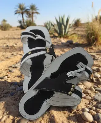 نعال رجالي محلي. حجم 41