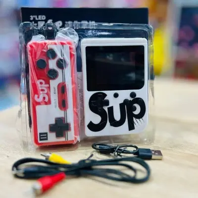 لعبة sup مع أداة تحكم