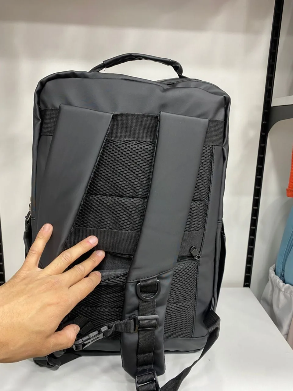 Sac à dos pour laptop et voyage+compartiment chaussures