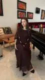 Robe d’hôtesse modèle Aura en dentelle
