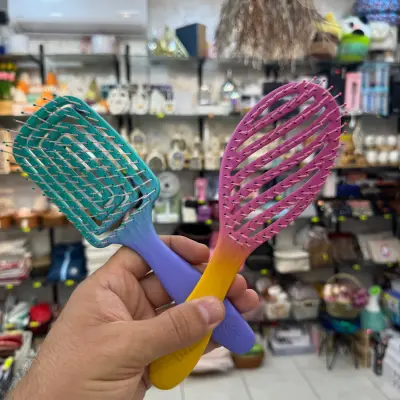 Brosse à cheveux qui fait pas mal