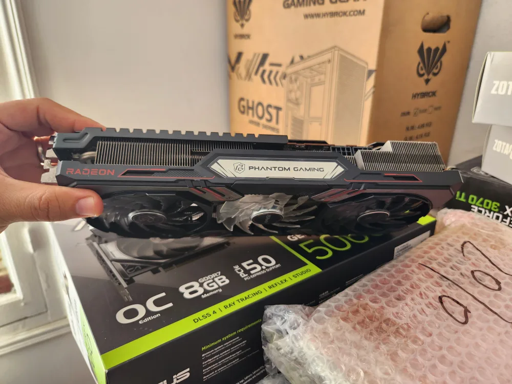 Asrok 6700xt 12gb phantom gaming