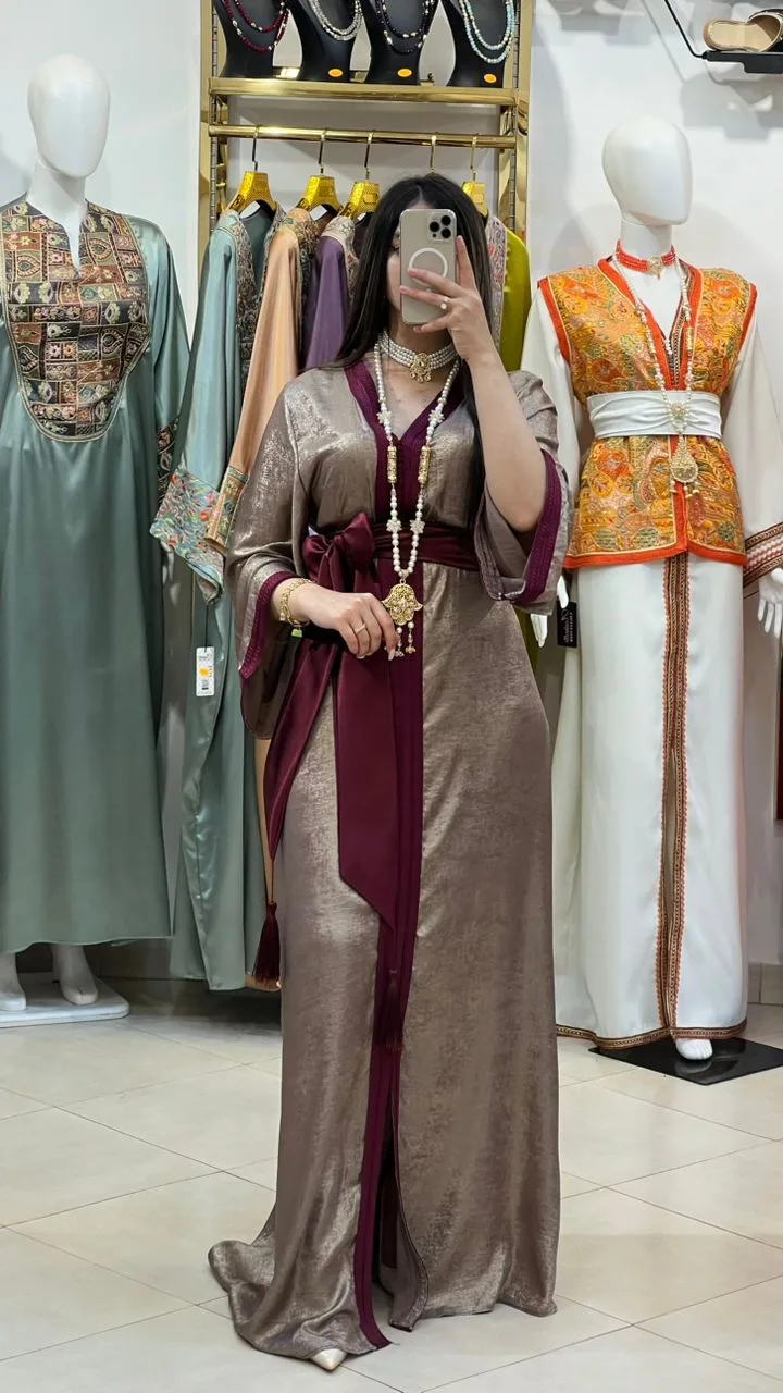 Caftan Yakout : La Noblesse du Jacquard