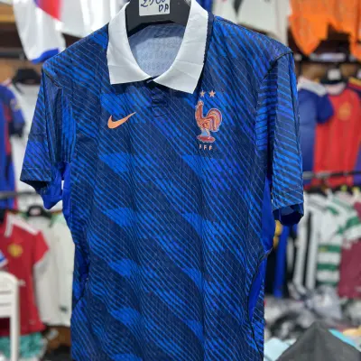 قميص منتخب فرنسا
