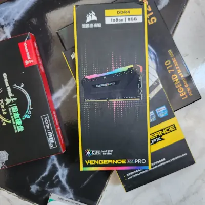 Corsair 8gb 3200mhz rgb