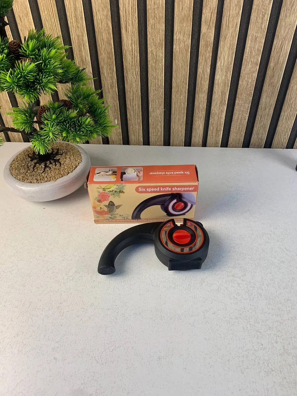 Aiguiseur de couteaux de cuisine 6 en 1 avec bouton rotatif multifonction - مسن سكاكين