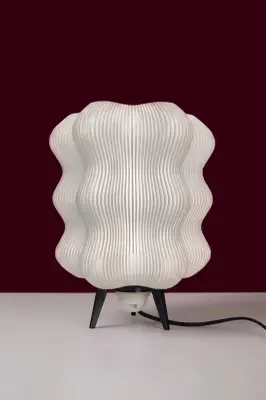 Weavy lamp