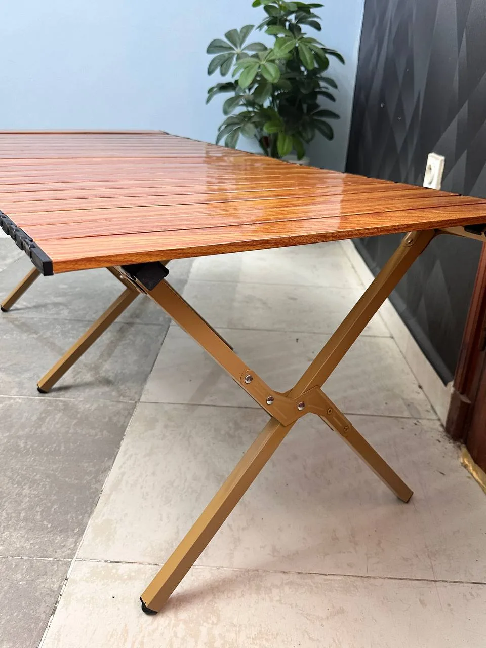 Table de Camping Pliante en Aluminium avec Design Grain de Bois - طاولة تخييم ألمنيوم قابلة للطي بتصميم خشبي