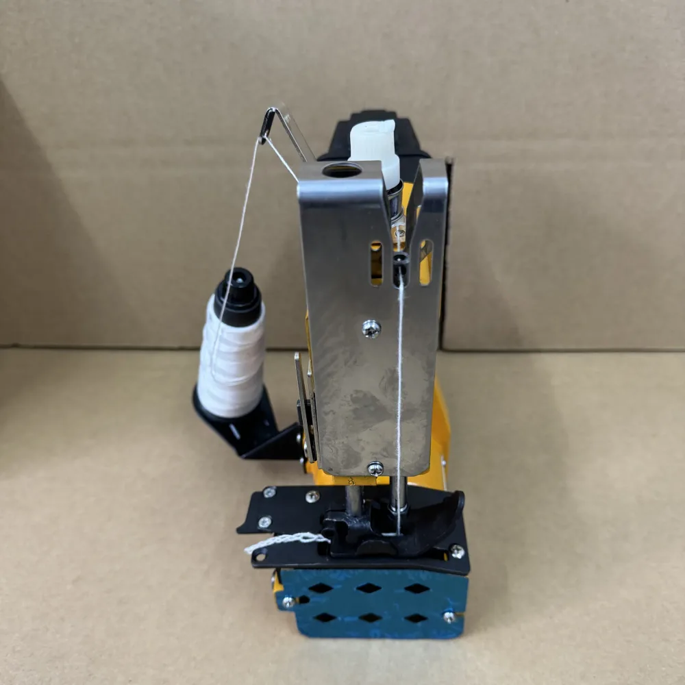 Machine a Coudre de Sac Avec Batterie GK9-900