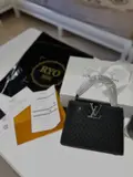 Louis Vuitton Capucines Noir