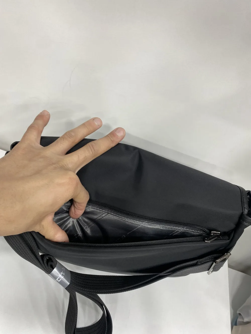 Sacoche ARCTIC HUNTER luxe avec bandoulière
