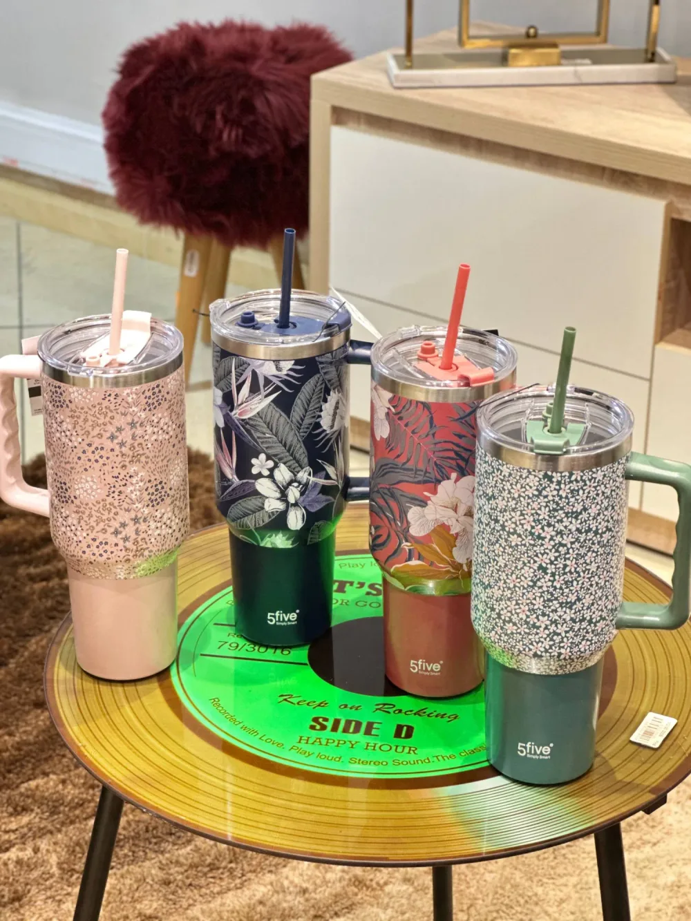 🌸 Tumbler Isotherme à Poignée & Paille – 5Five Simply Smart