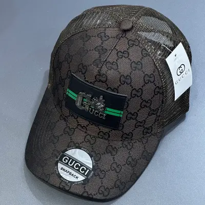 كاسكيطة غوتشي Gucci شبكة بني