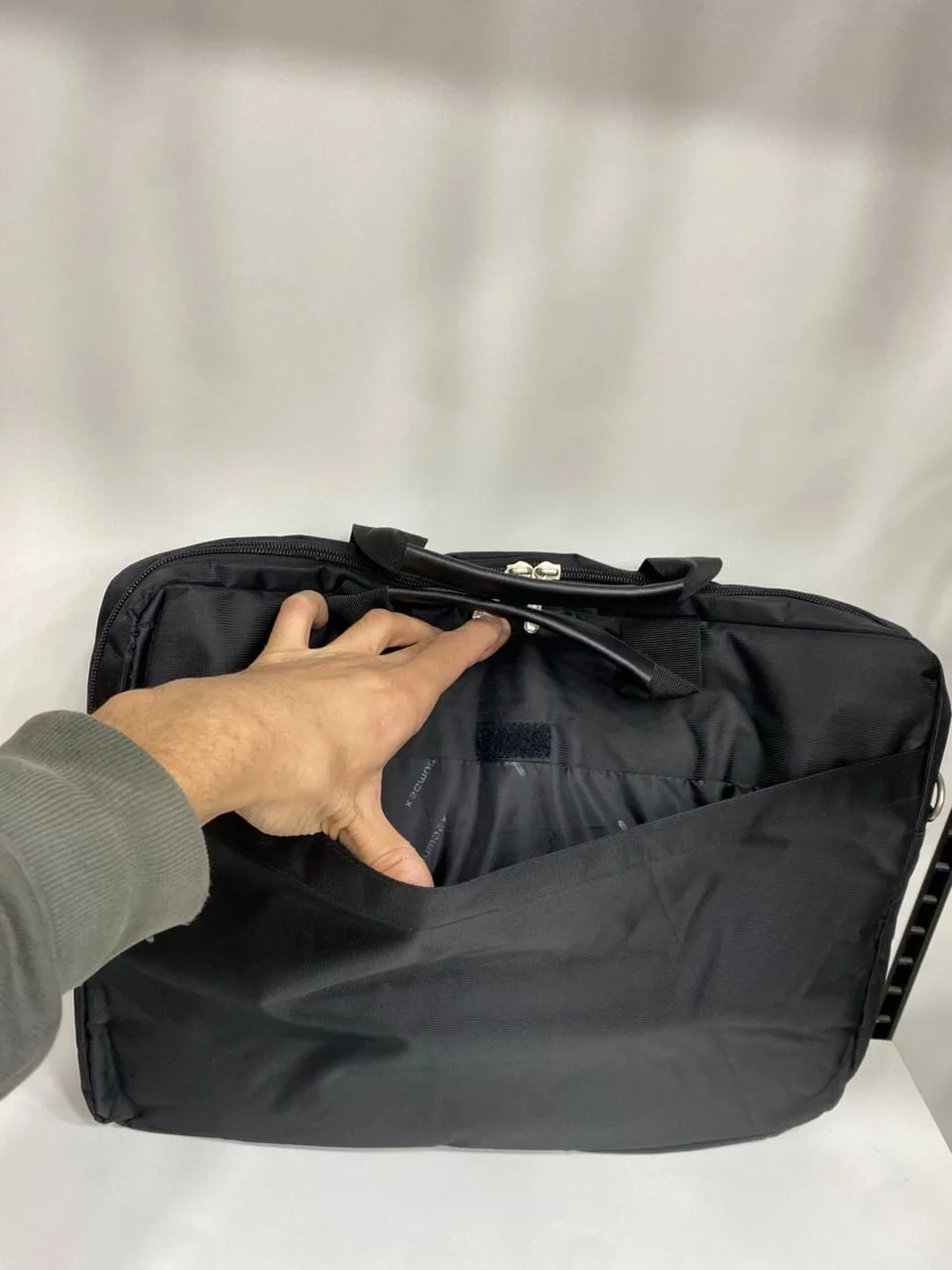 Cartable SUMDEX 15,6 pouces à bandoulière