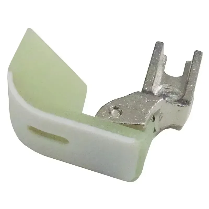 Pied de Biche Couatte Plastique