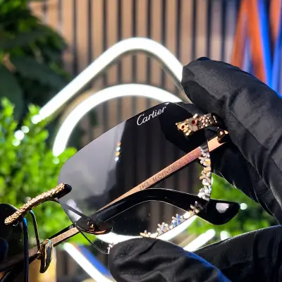 Lunettes Cartier