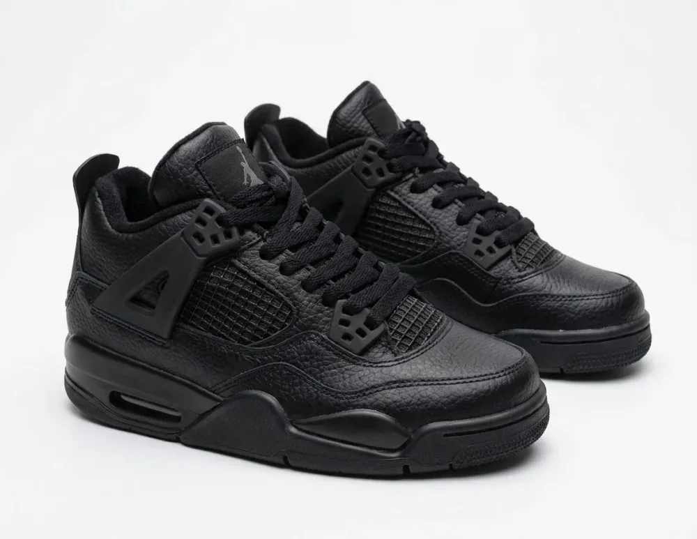 Air Jordan 4 Black Cat – أناقة ولدك تبدأ من الحذاء