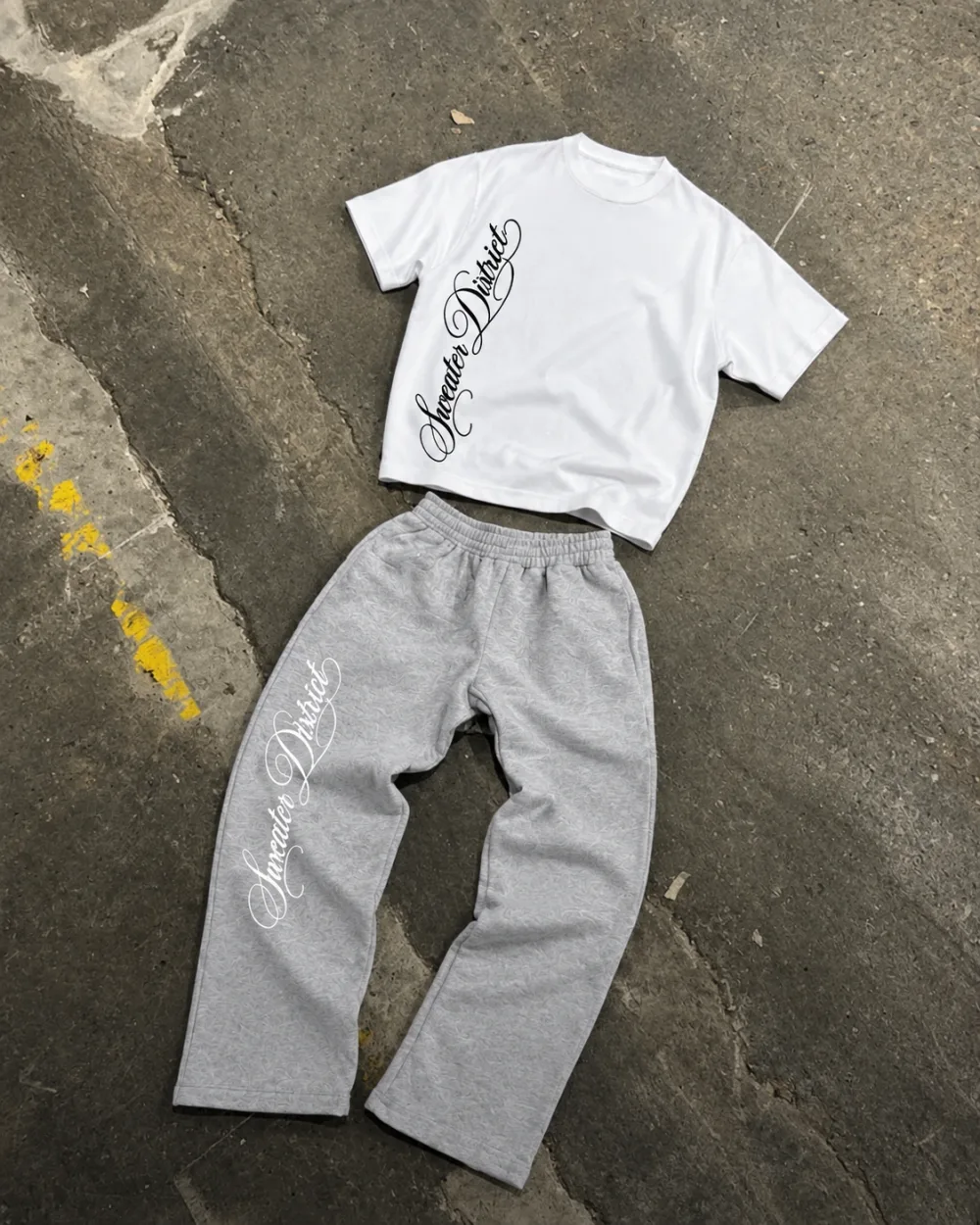 Ensemble Sweater Tshirt + baggy