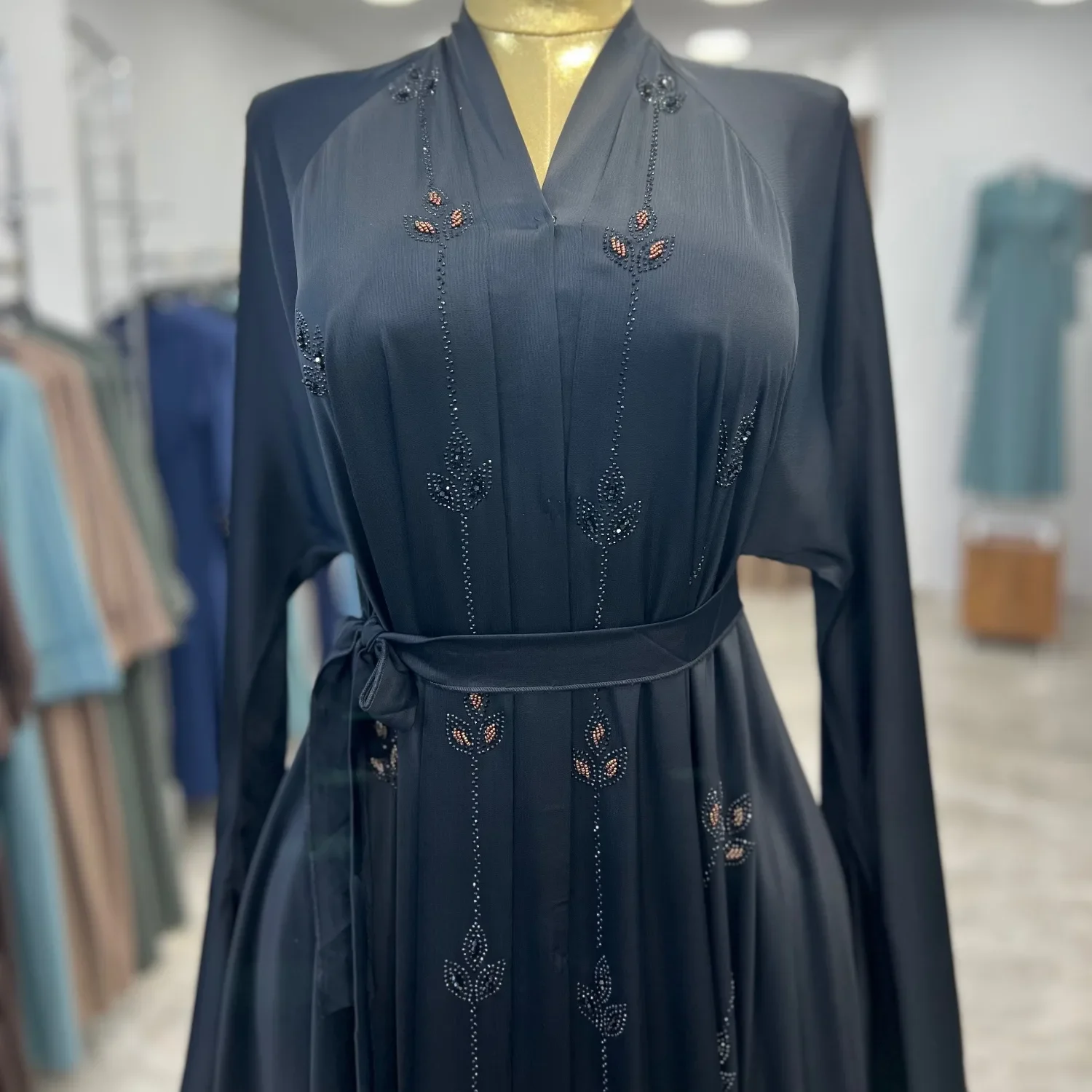 عباية دبي