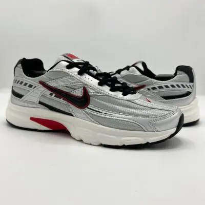Nike Initiator