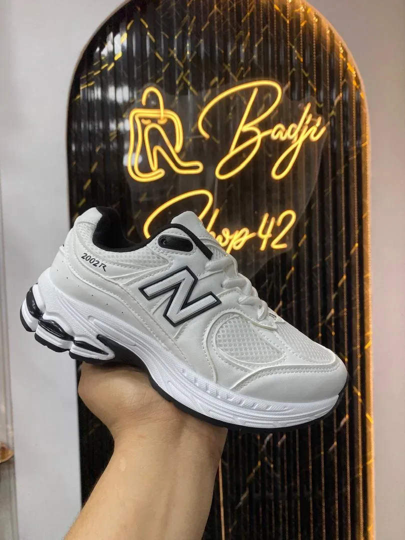 حذاء نسائي new balance– أناقة وراحة في كل خطوة  ✨
