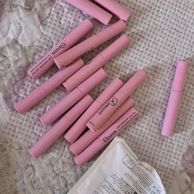 مزيل الرموش