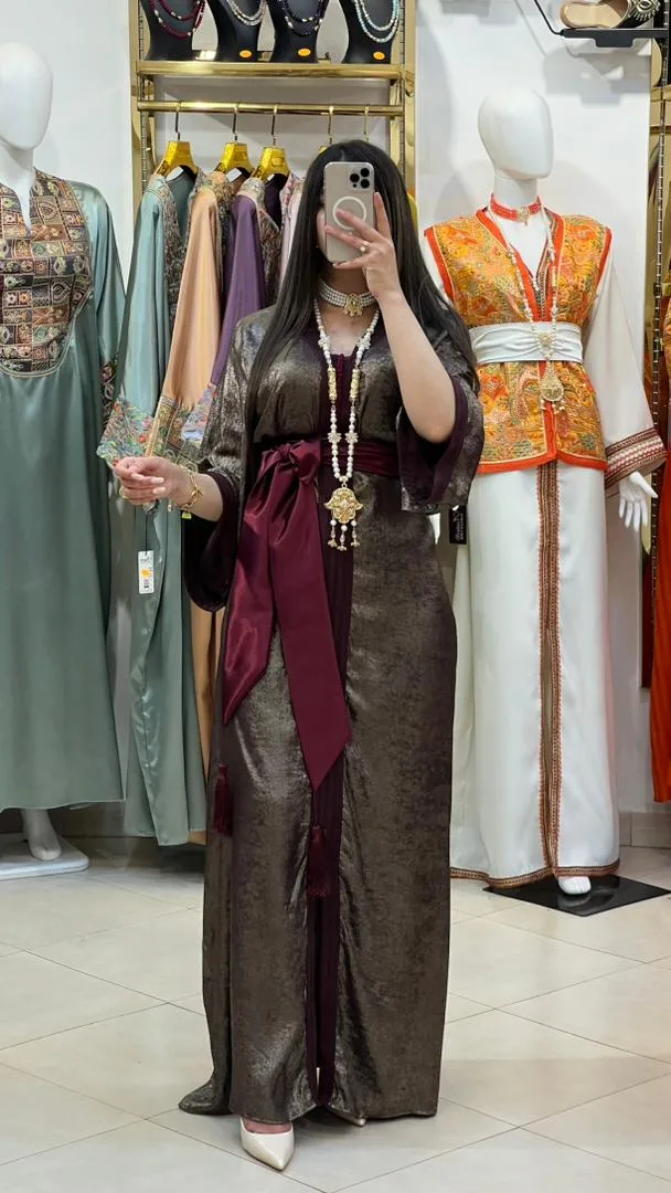 Caftan Yakout : La Noblesse du Jacquard