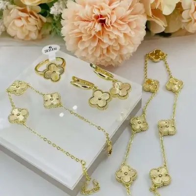 (Four-leaf clover (Parure plaque 🌟😍