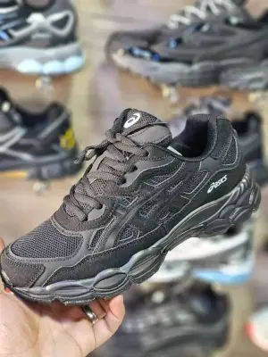 ASICS