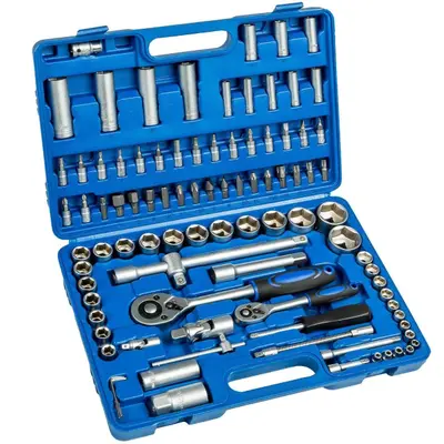 valise à outils tectake de 108 pièces.
