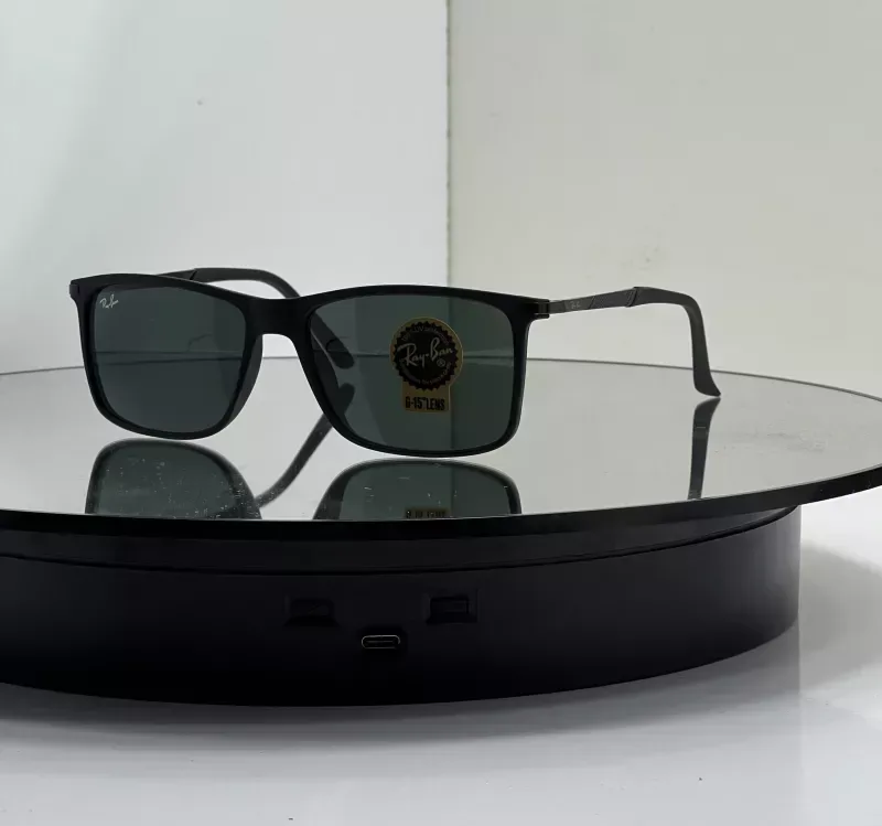 RAYBAN CLASSIC