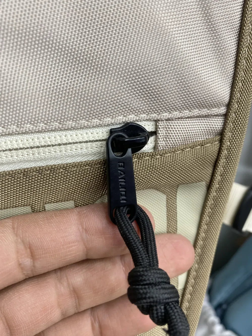 Sac à dos scolaire élégant