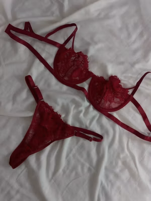 Dark red lingerie set