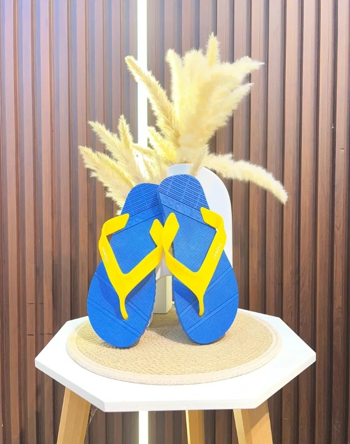 كلاكات ( صندال )