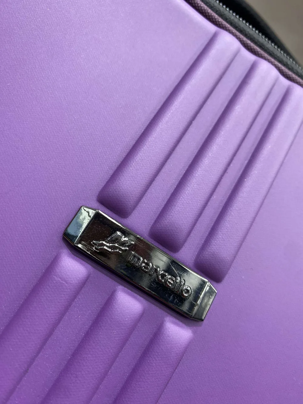 Sac a Dos rigide 14 pouces  avec Port USB