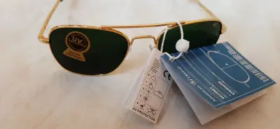 Lunette la marque american optical