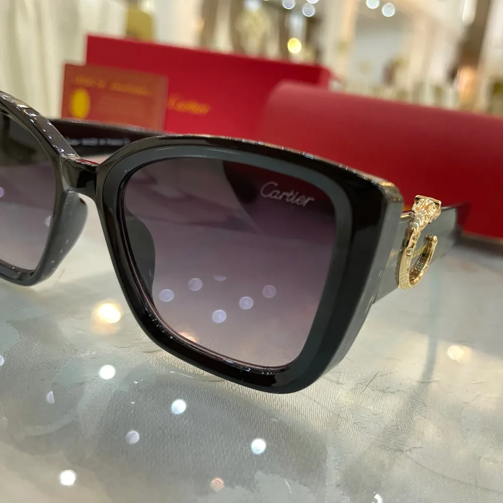 نظارات cartier نسائية🕶️🌹