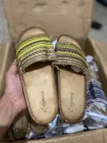 كلاكات نساء قوة