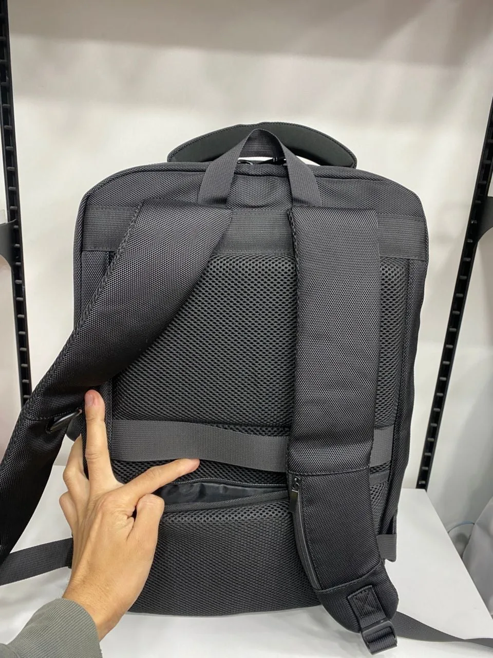 Sac à dos business élégant pour laptop grande capacité