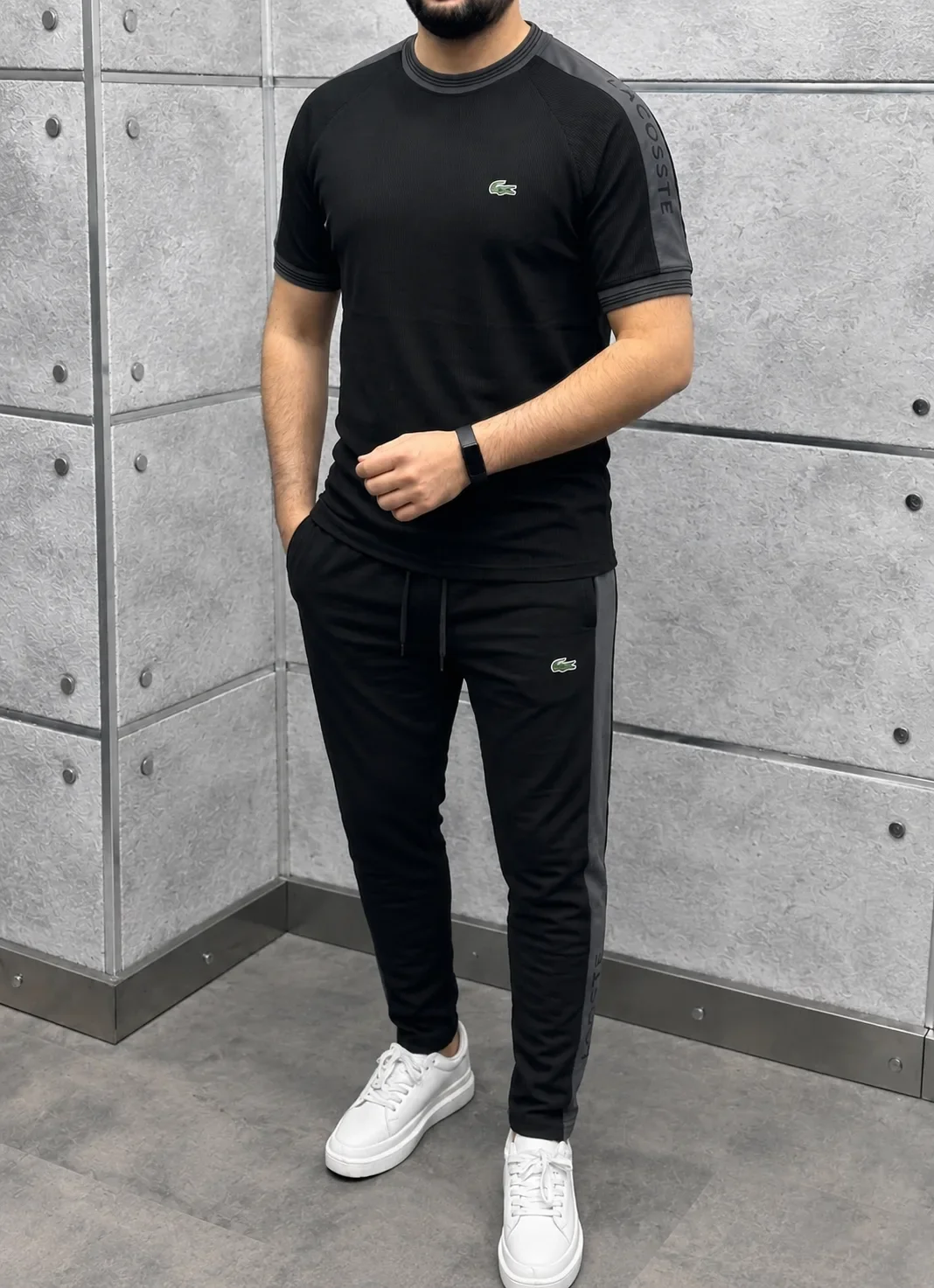 Ensmble Lacoste Good