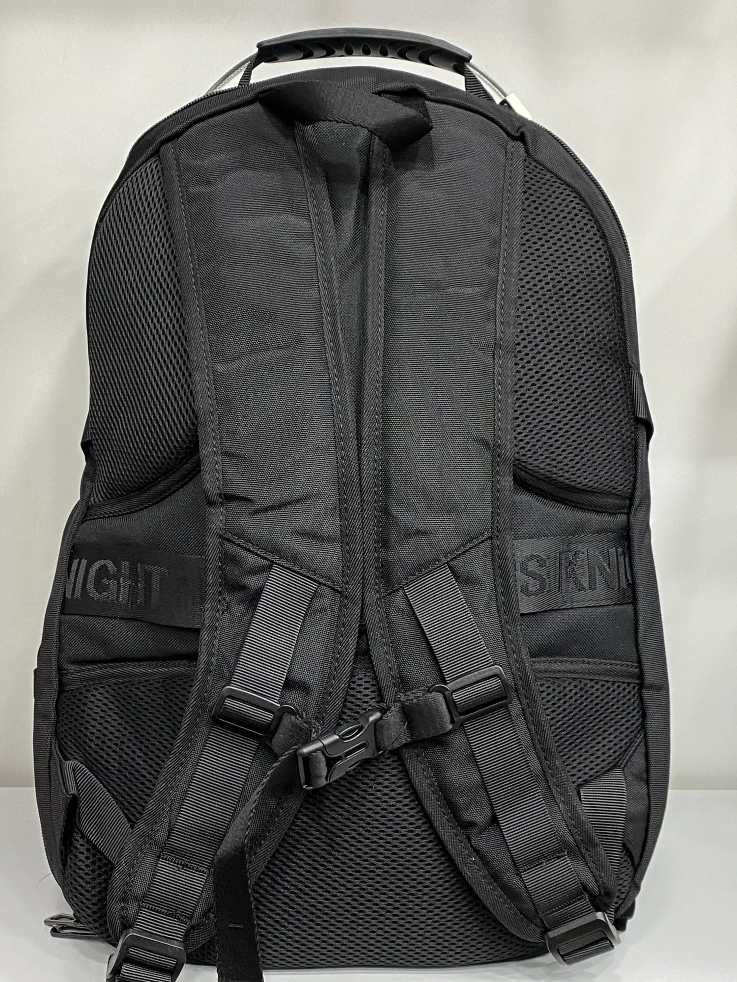 Sac à dos voyage 50L et ordinateur 17 pouces