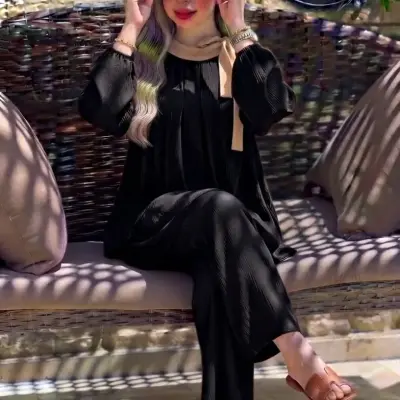 ملابس