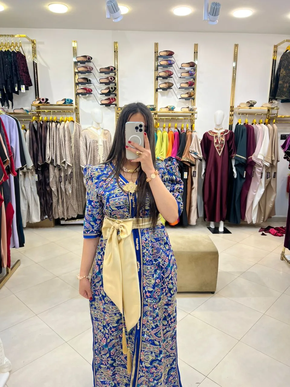 CAFTAN EN SATIN INDIEN