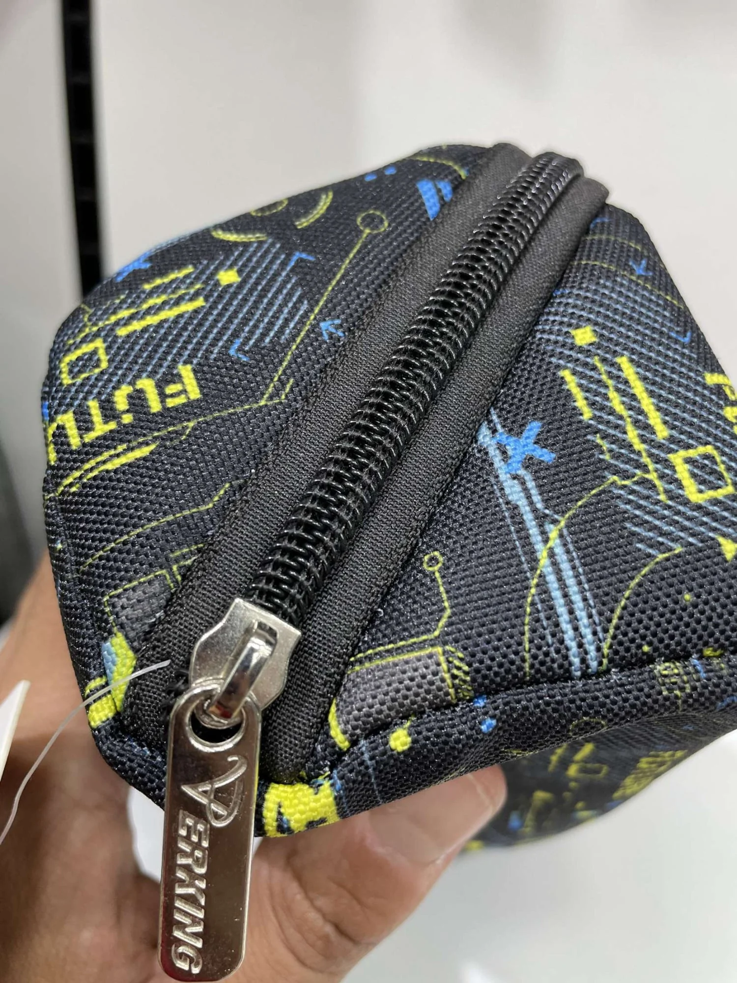Trousse Scolaire Motifs Stylés