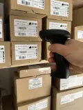 قارئ كود بار لا سلكي PosLux W300
