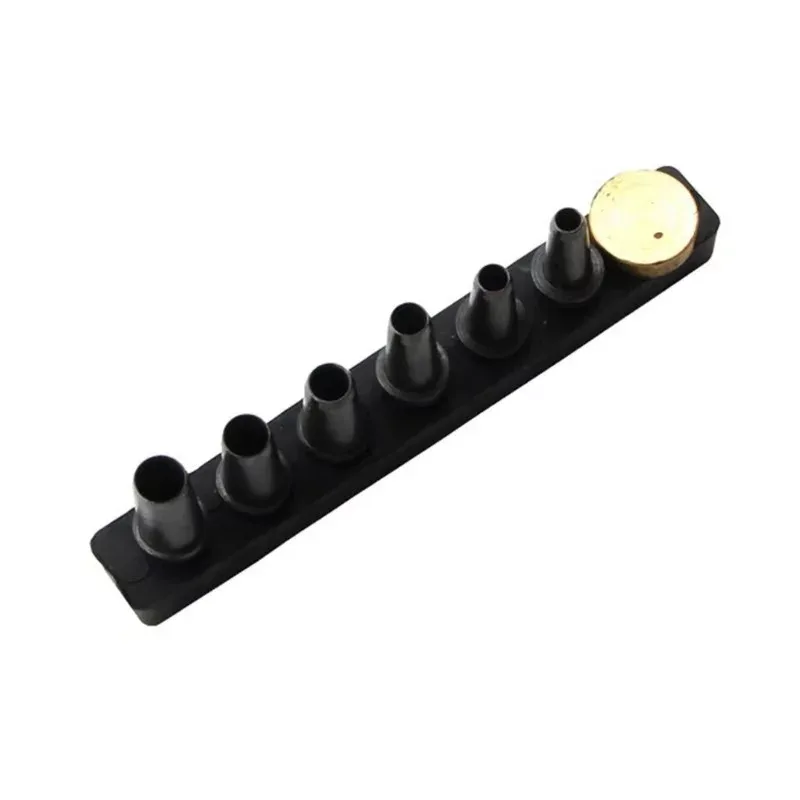Pince Oeillet Avec Moules PT-105