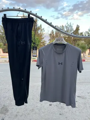 Ensemble under armour t shirt pantalon Gris