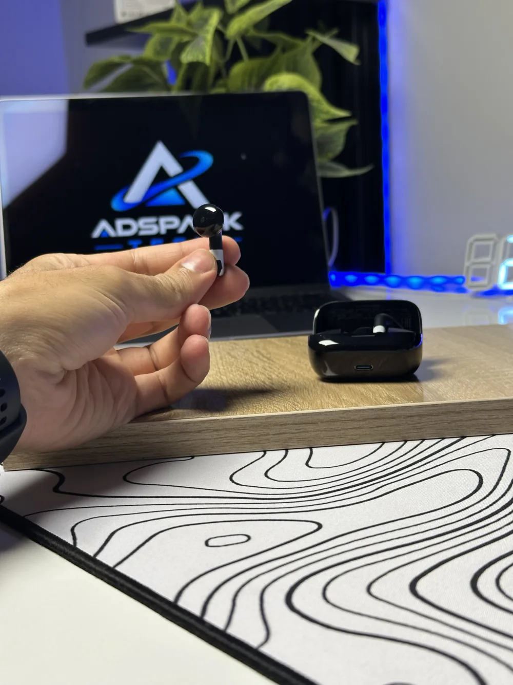 Anker K20i