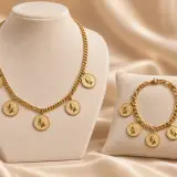 Parure à médaillons dorés