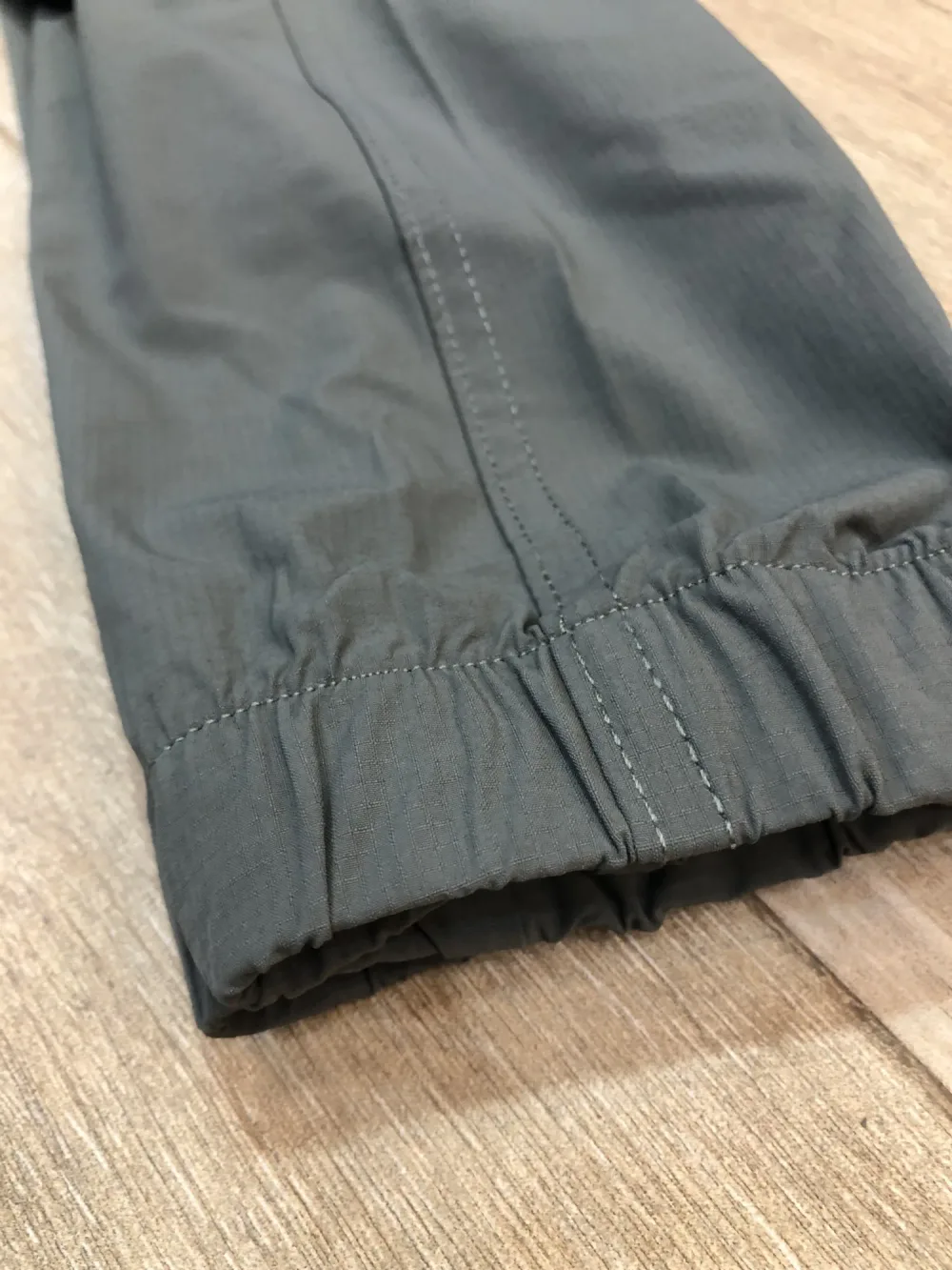 R8 pantalon R3806